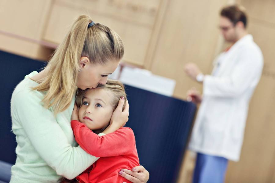 Nie mam ubezpieczenia co z dzieckiem w sytuacji nagłej